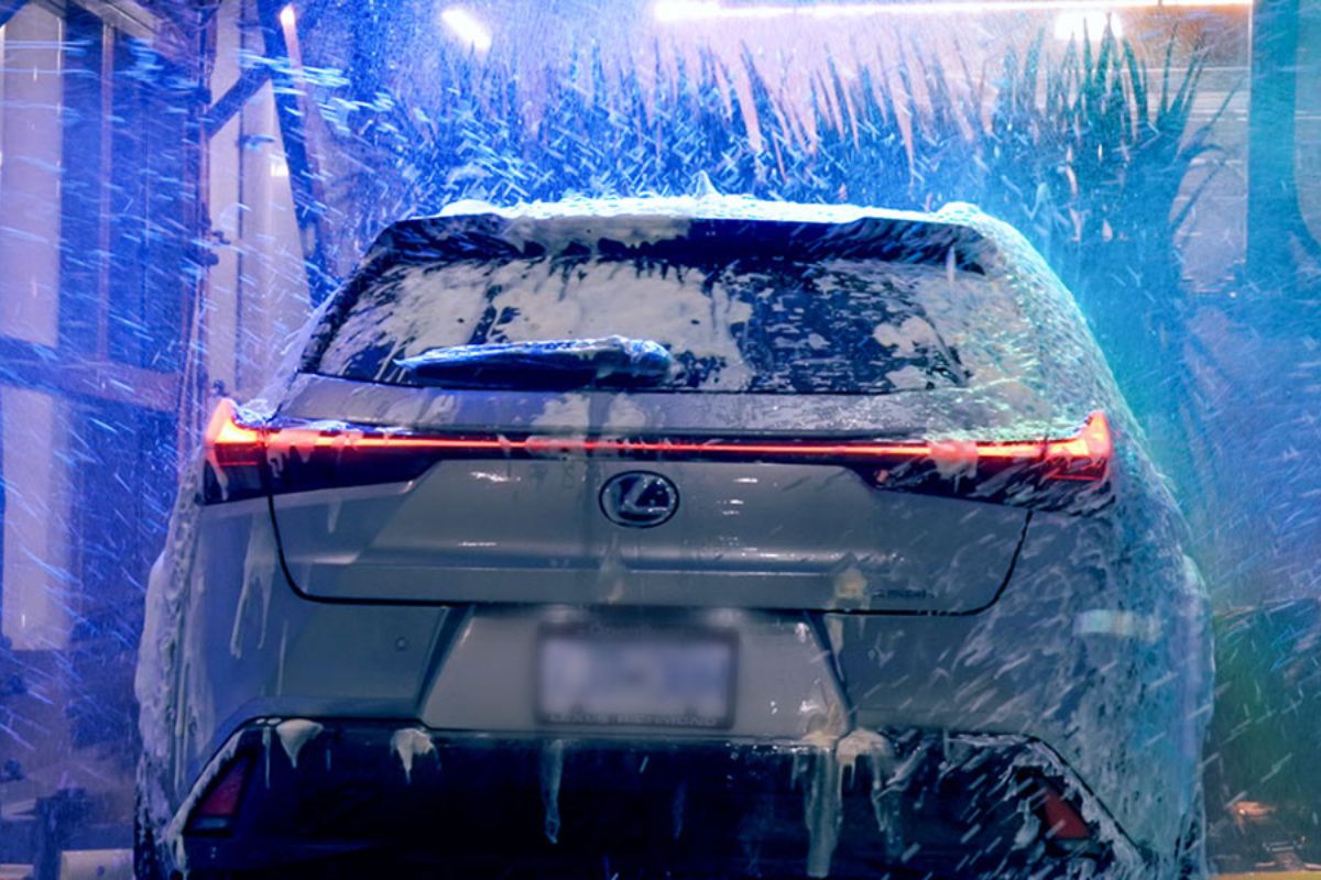 How to Choose an Eco-Friendly Car Wash in Coquitlam and Why It Matters